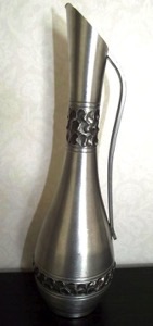 Pitcher
Perletinn